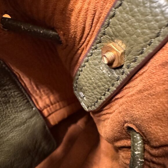 Tory Burch Green Miller Bucket Bag- Gorgeous! - Picture 9 of 11